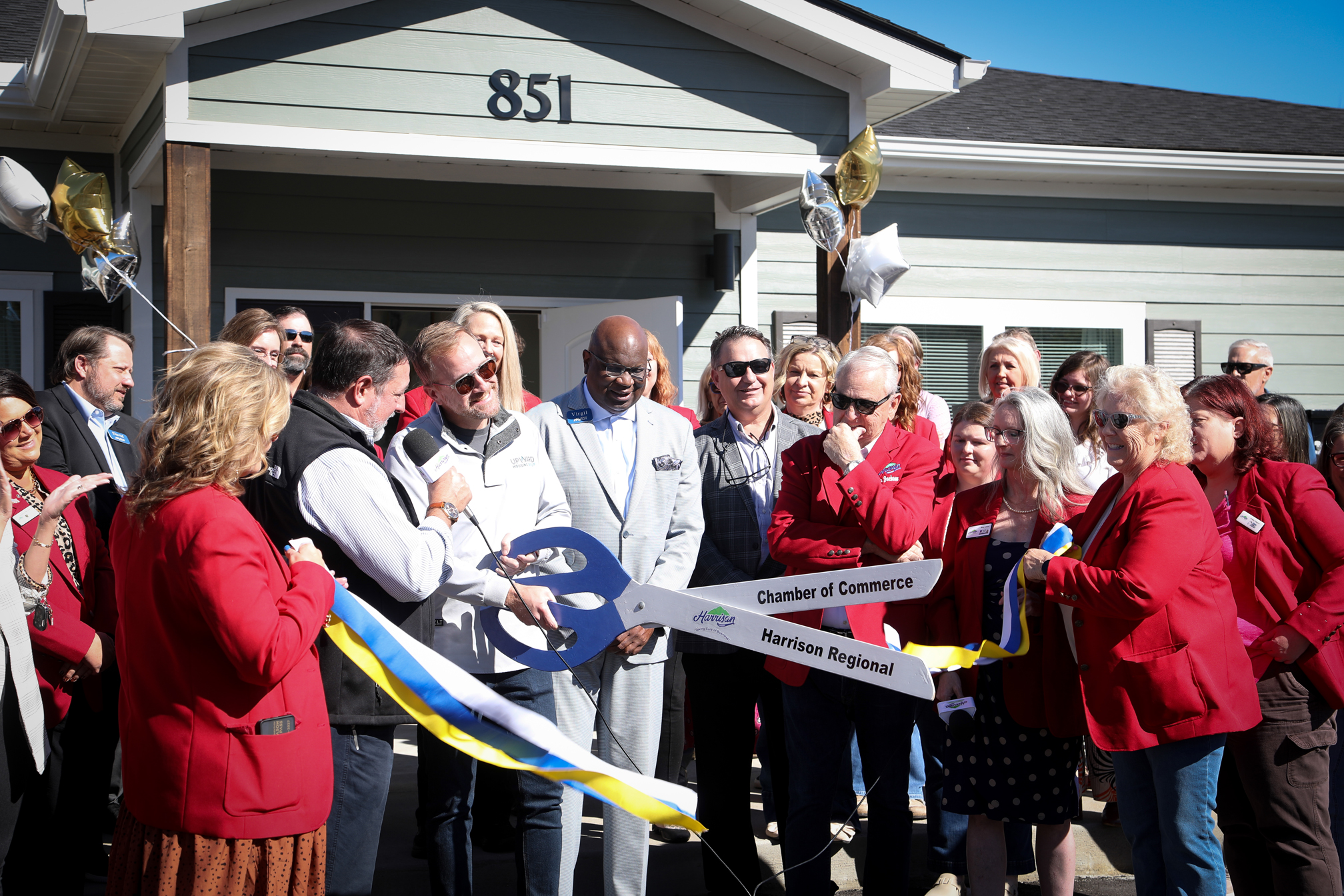 RIBBON-CUTTING-070-WEB.jpg